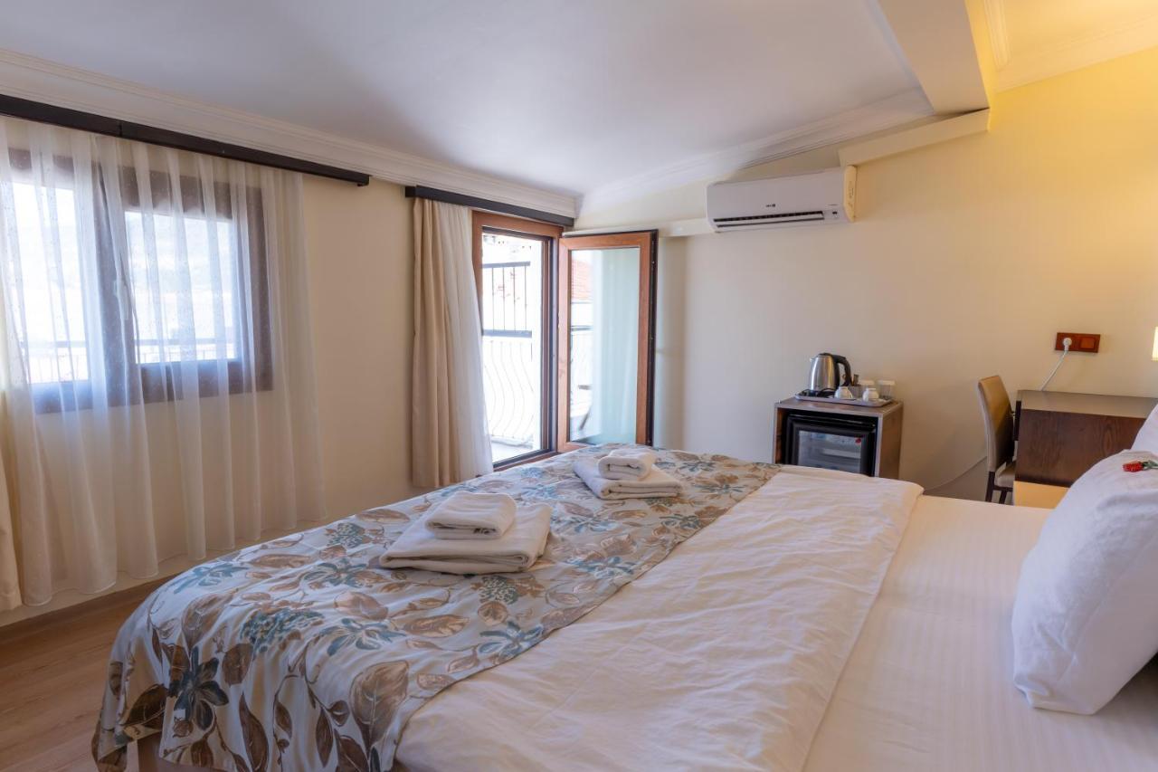 Hotel Karacam Фоча Экстерьер фото
