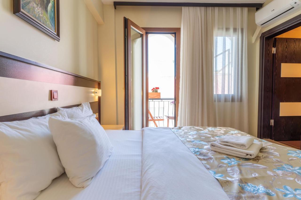 Hotel Karacam Фоча Экстерьер фото