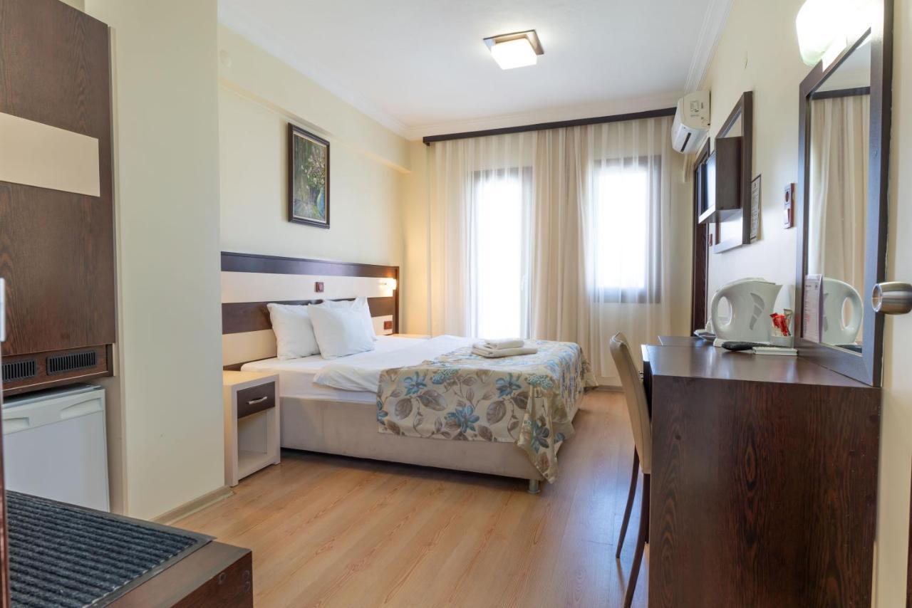 Hotel Karacam Фоча Экстерьер фото