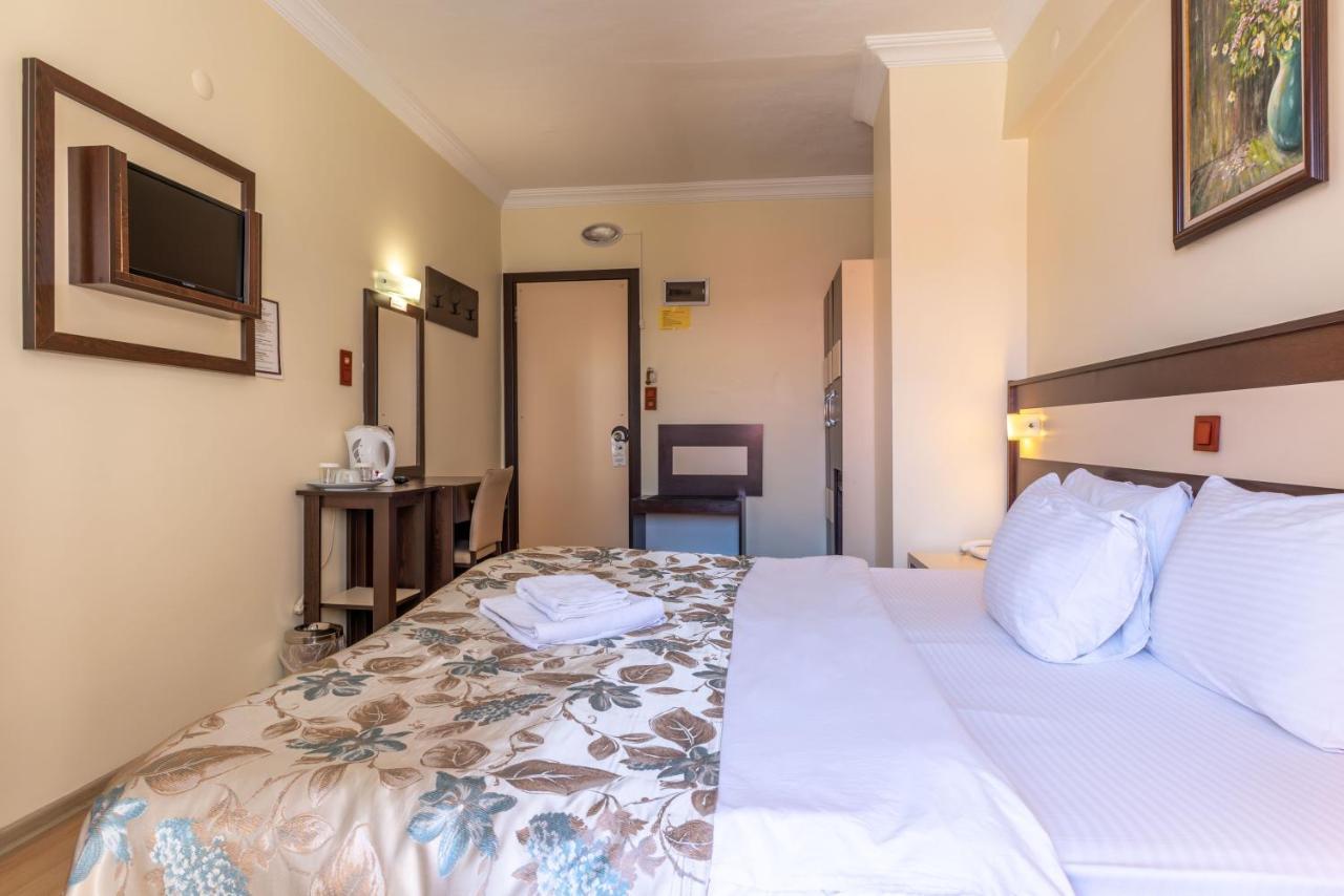 Hotel Karacam Фоча Экстерьер фото